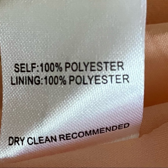 𝅺ALLIE & Jay smocked peach mini dress - Picture 10 of 11